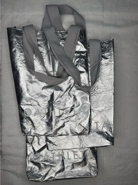 Athleta Metallic Silver Tote with Gray Straps